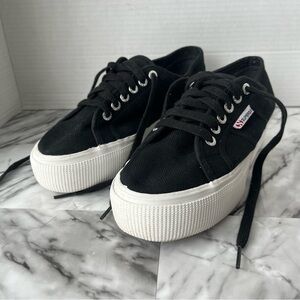 Superga black canvas platform sneaker shoes unisex.